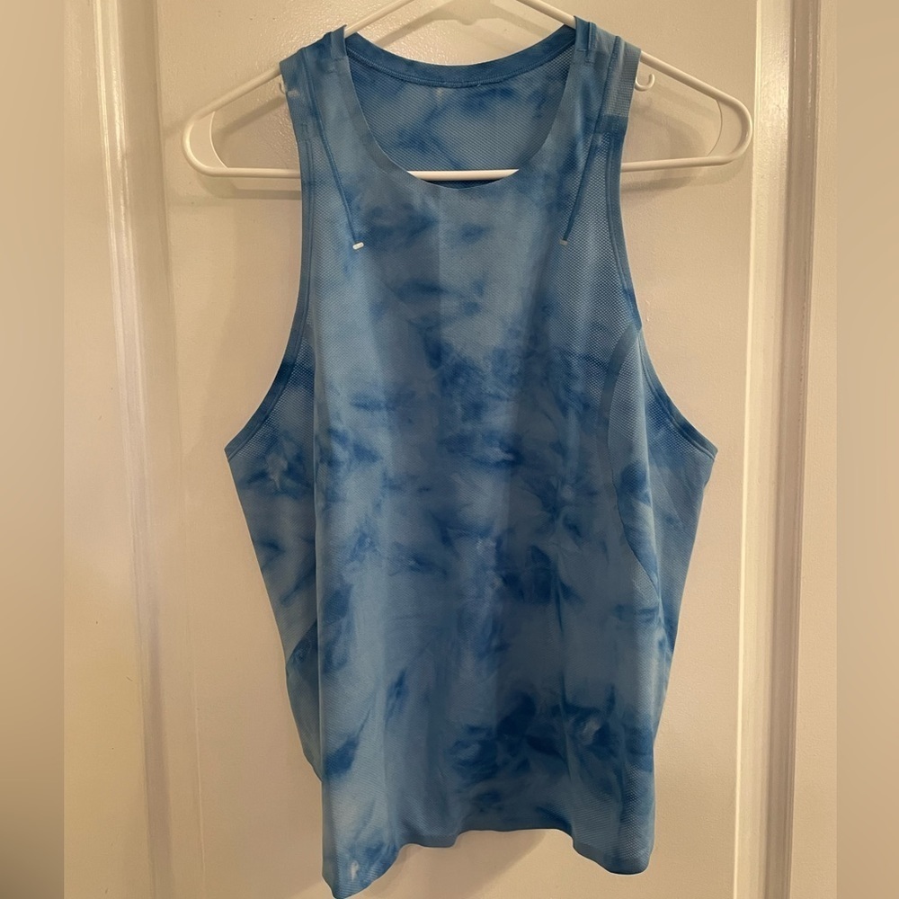 Lululemon Lightweight Run Kit Tank Top Tidal Dye Vapor Hawaiian Blue